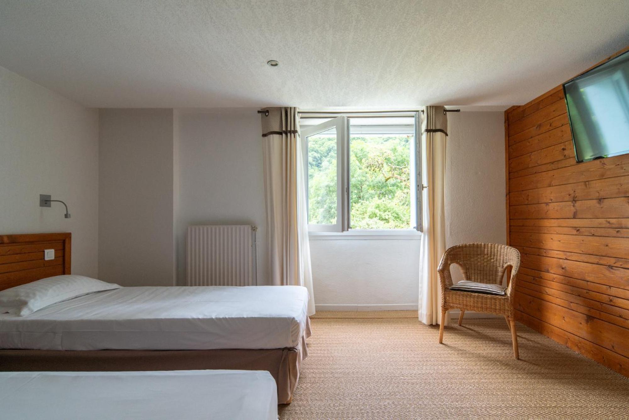 Domaine De Ramonjuan Hotel Bagnères-de-Bigorre Værelse billede