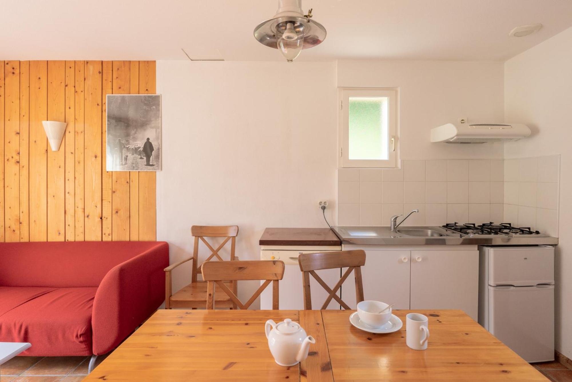Domaine De Ramonjuan Hotel Bagnères-de-Bigorre Værelse billede
